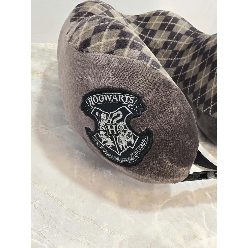 Miniso Harry Potter‎ Hogwarts Travel Neck Pillow NWT Cozy Wizard 🪄✈️✨